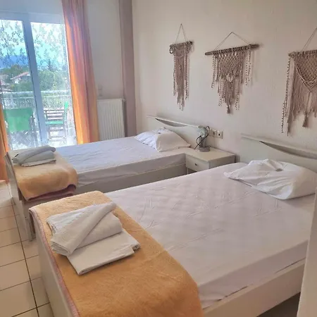 Hotel Nautilos 2*