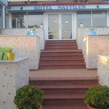 Hotel Nautilos
