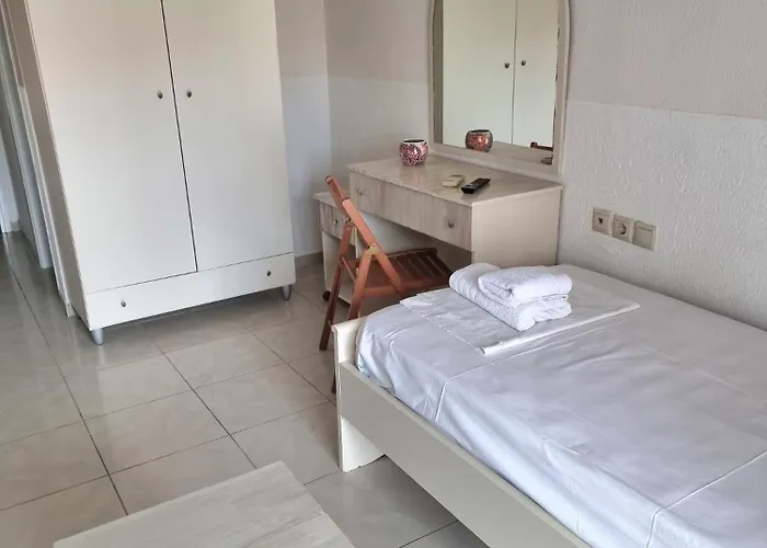 Nautilos Hotell 2*