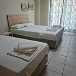 Nautilos Hotel 2*