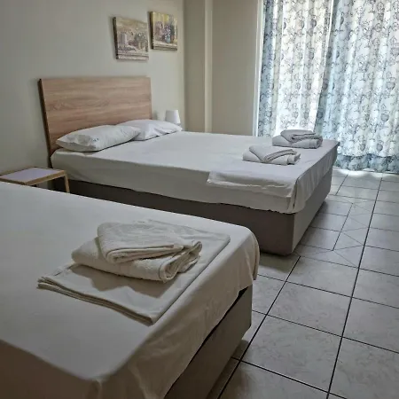 Nautilos Hotel 2*