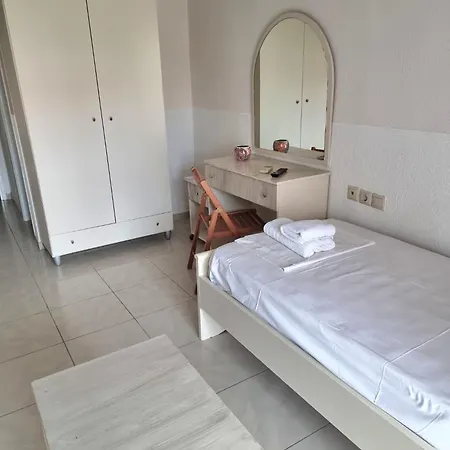 Nautilos Szálloda 2*